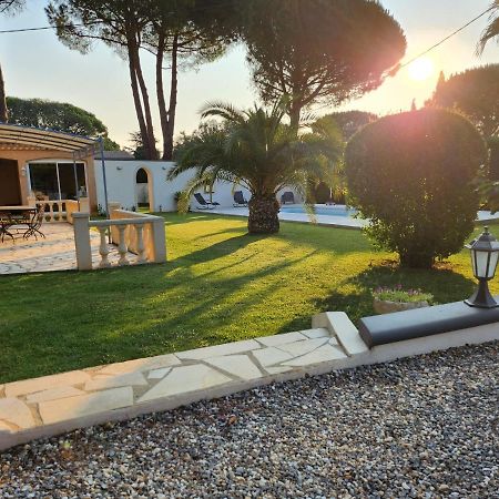 La Bastide Bleue Villa อ็องดูซ ภายนอก รูปภาพ